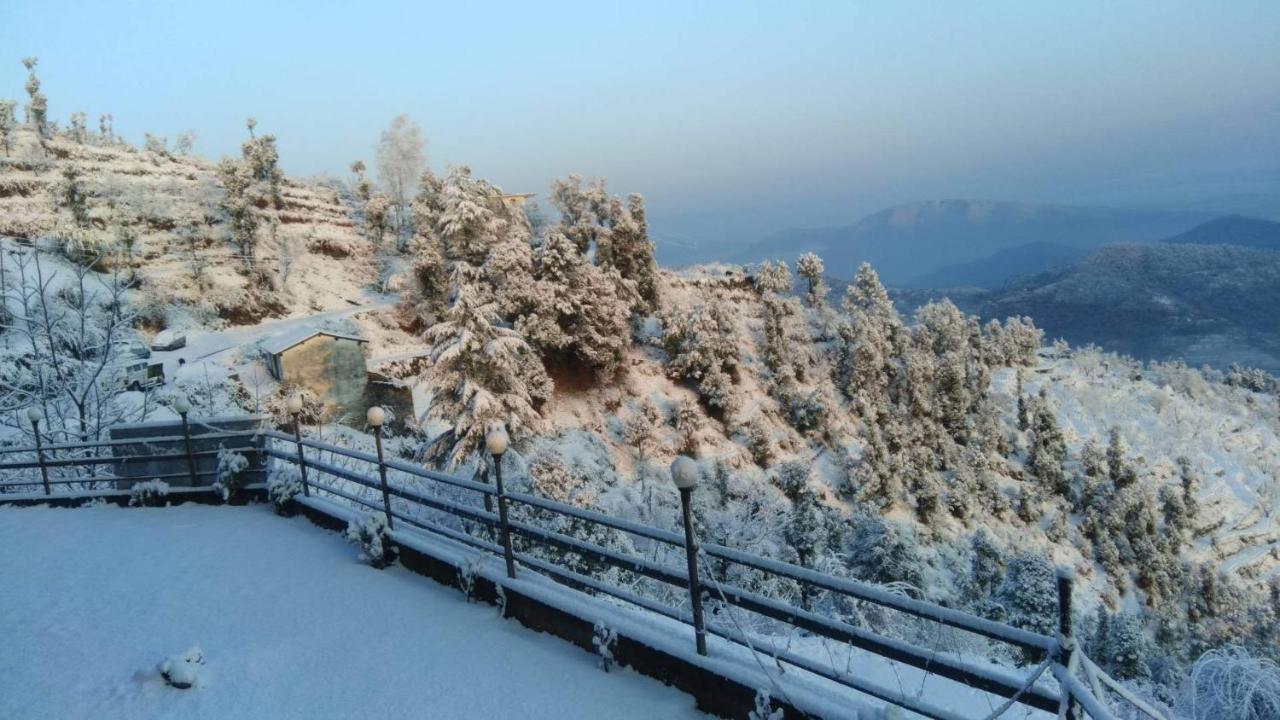 Grand Himalayan Hotels & Resorts Mukteshwar Exteriér fotografie